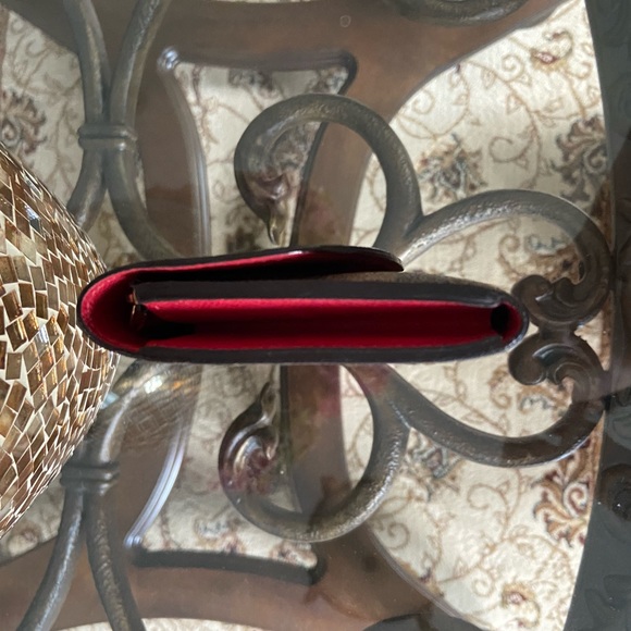 Louis Vuitton Emilie Wallet - Picture 4 of 8